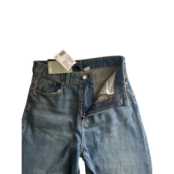 Divided H&M 90’s High Waist Baggy Jeans, Size 2 - Picture 4 of 10